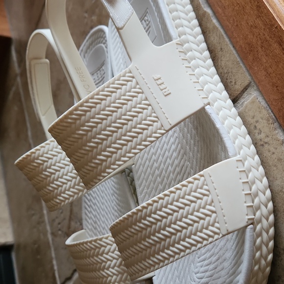 Reef water Vista womans sandals size 8 - Picture 9 of 16